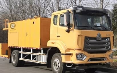 Sinoroader slurry sealing truck is developing well and has won wide praise 
